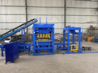 Machine à blocs de ciment entièrement automatique, équipement de construction, matériaux de construction, composant essentiel, moteur, machine à fabriquer des briques