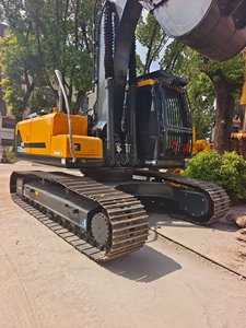 Excavadora Hidráulica Usada de Alta Calidad Hyundai XH220HD Modelo 2019 en Excelentes Condiciones para la Venta - Product Image 5