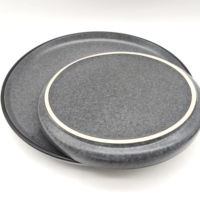 Vaisselle en céramique populaire en Europe : Service de table de luxe noir mat émaillé pour hôtels, vente en gros