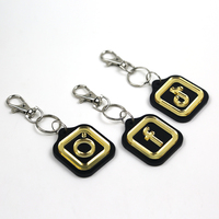 Étiquette RFID en acrylique dorée 13,56 MHz, code QR réinscriptible, porte-clés NFC en acrylique pour entreprise