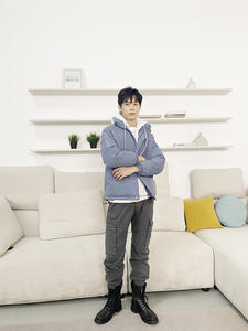 Route <span class=keywords><strong>carte</strong></span> à zéro mode personnalisé Racer veste hommes hiver matelassé bouffant bleu veste à manches longues duvet de canard doudoune - Product Image 3