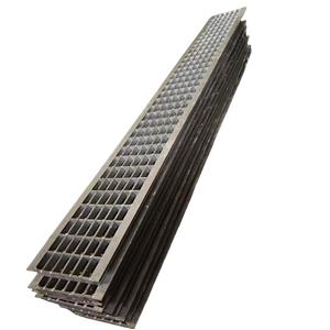 Prensa de construcción duradera Rejilla de acero bloqueado Drenaje de zanja de acero al carbono galvanizado Material de construcción Materiales de construcción de metal - Product Image 1