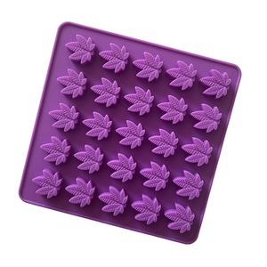25 Sets Maple Leaf Cannabis Leaf Silicone <b>Molds</b> With Dropper For Chocolate Jelly <b>Cake</b> Baking - Product Image 5