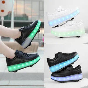 Simples Patins Andando Retrátil Piscando Patinação Led Iluminação Sneakers Heelys Quatro Rodas Roller Skate Sapatos com Luz Led