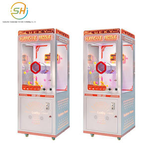 Parchi e centri commerciali stanno utilizzando macchine per estrazioni a premi, macchine a forma di asciugacapelli per fare scappare soldi, oggetti per estrazioni a premi a gettoni. - Product Image 4