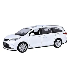 1:24 литые модели автомобилей Toyota Sienna модель из сплава с кукольным звуком и светом, игрушка для подарка