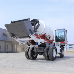 Nuovo Design Betoniera Compatta ad Alta Coppia con Pompa per Calcestruzzo, Camion Usato con Miscelatore - Product Image 2