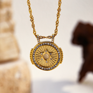 قلادة أنيقة شخصية مستديرة عملة قلب صلب مقاوم للصدأ قلادة من التيتانيوم الصلب الغامضة - Product Image 5