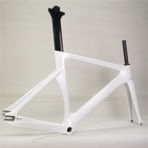 2023 nouveau Style peinture <span class=keywords><strong>de</strong></span> couleur blanche casque <span class=keywords><strong>de</strong></span> vélo à engrenages fixes 1-1/8 ''à 1-1/2'' <span class=keywords><strong>cadre</strong></span> <span class=keywords><strong>de</strong></span> piste en Fiber <span class=keywords><strong>de</strong></span> carbone pour vélo <span class=keywords><strong>de</strong></span> piste en carbone - Product Image 3