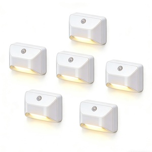 CHENJEES Luce Notturna con Sensore <span class=keywords><strong>di</strong></span> Movimento Ricaricabile LED in Materiale ABS Senza Cablaggio per Corridoi e Passaggi - Product Image 3