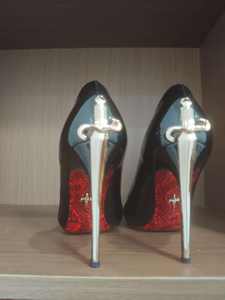 Zapatos elegantes para fiestas, estilo charol - tacones de aguja negros con punta en pico y sandalias para mujer - Product Image 6