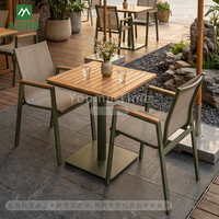 Meubles de restaurant en aluminium de qualité commerciale: ensemble table et chaises empilables pour hôtel, café et projets d’accueil