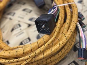 สายรัดเครื่องยนต์ C15สายเซ็นเซอร์แรงดันน้ำมัน276-4752 2764752 - Product Image 3