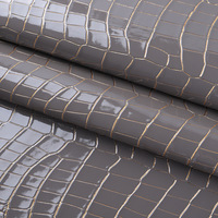 Rouleaux de cuir synthétique gaufré en PVC à motif crocodile déjoué pour chaussures sacs à main bagages