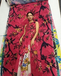 Nueva Tela de Seda Ligera de 120 GSM con Impresión Digital Personalizada para Confección de Prendas y Vestidos - Product Image 2