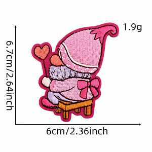Parche Bordado Termoadhesivo con Corazón Rosa de Dibujos Animados para el Día de San Valentín, para Ropa y Accesorios - Product Image 3