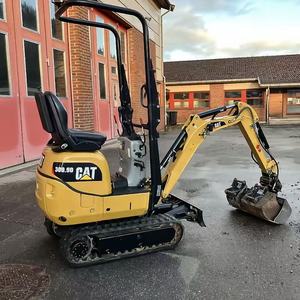 Miniexcavadora Cat 300.9D de 1 Tonelada, Microexcavadora Hidráulica con Orugas de Goma, Certificación CE, Excavadora Compacta para Trabajos en Espacios Reducidos y Jardines - Product Image 4