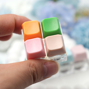 Porte-clés personnalisé <span class=keywords><strong>4</strong></span> <span class=keywords><strong>en</strong></span> 1 avec clavier fidget et touches lumineuses interactives <span class=keywords><strong>en</strong></span> plastique - Product Image 4