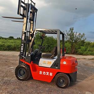 Heli 2,5 Tonnen Diesel-Gabelstapler mit 3m Hubhöhe, ISUZU-Motor, 2,5 Tonnen 3-Stufen-Gabelstapler Optional, 2,5-Tonnen-Gabelstapler Heli CPCD25 - Product Image 2