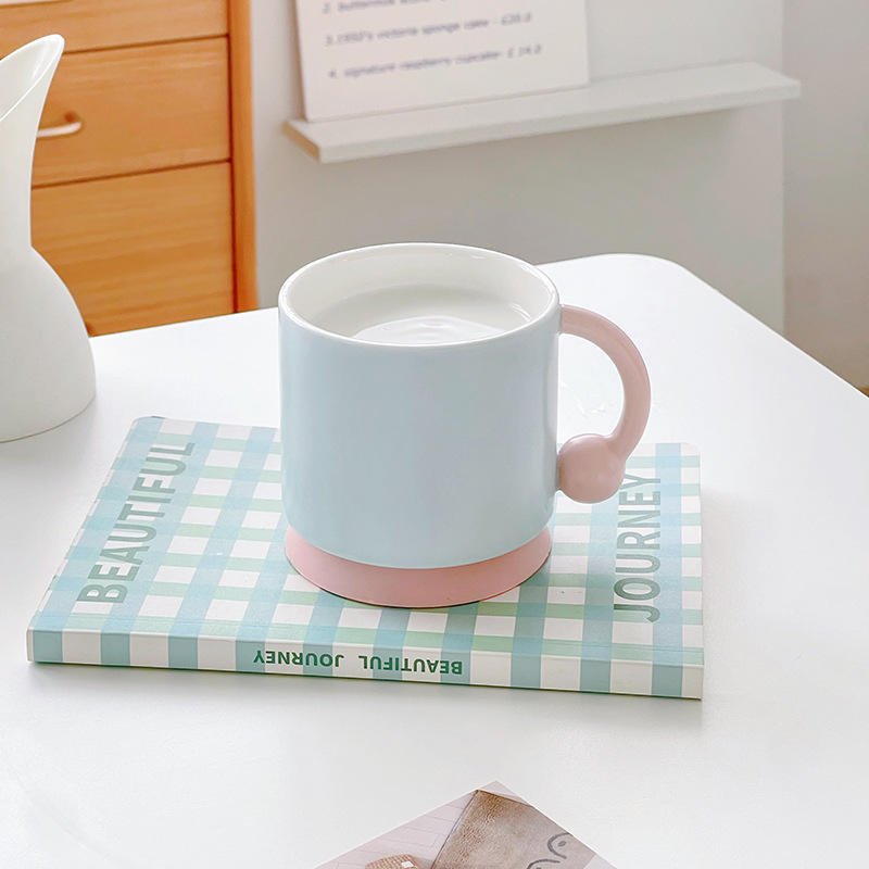 Tasse à base en silicone rose