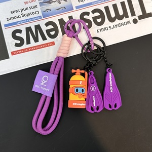 Nuevo Llavero con Temática de Buceo de Verano, Lindos Aletas de Buceo, Colgante de PVC Suave para Bolsos, Colgante de Silicona Ecológico para Amantes del Buceo - Product Image 4