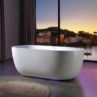 Baignoire autoportante en acrylique de haute qualité, finition brillante, facile à nettoyer, design moderne et personnalisé, avec trop-plein, pour hôtel et intérieur.
