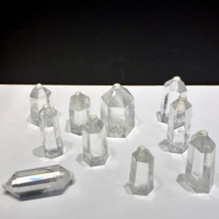 Tour de cristal de quartz naturel transparent sculpté à la main, hexagonal, pour la méditation et la décoration intérieure, 5-7 cm
