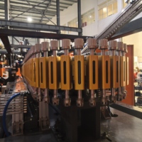 Machine de moulage par étirage-soufflage entièrement automatique à grande vitesse Équipement de fabrication de bouteilles à pas réglable