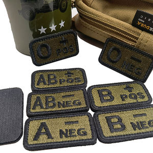 Oliver Roupas Verdes Sangue Positivo & Negativo Sangue Applique Pano Sangue a B O AB Tipo para Saco Chapéu Homem Tático Uniformes Camisa - Product Image 3