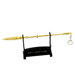Épée jouet miniature en alliage de zinc, tout métal, <span class=keywords><strong>God</strong></span> <span class=keywords><strong>of</strong></span> War: <span class=keywords><strong>Ragnarok</strong></span>, Kratos, lance Draupnir, porte-clés, 22 cm, 27 g - Product Image 1