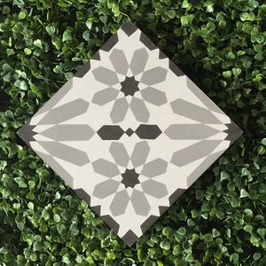 Carrelage torsadé de haute qualité, éléments en bois massif 19.5 - Product Image 1