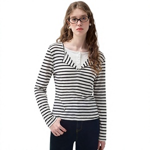 T-shirt en tricot à col marin rayé à manches longues pour femme, coupe classique, coton respirant, style nautique, toutes saisons - Product Image 1