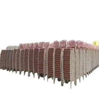 Chaise d'événement à cadre doré personnalisé, prix abordable, rouge, empilable, en tissu, pour cérémonie de mariage, célébration, salle de banquet