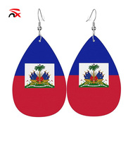 Nouveaux produits de style drapeau haïtien : Boucles d'oreilles en cuir et métal avec motifs drapeaux haïtiens pour la décoration des oreilles