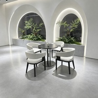 Service de design d'intérieur de bureaux, planification d'espaces commerciaux, aménagement clé en main, rendu 3D pour salle de réunion et poste de travail