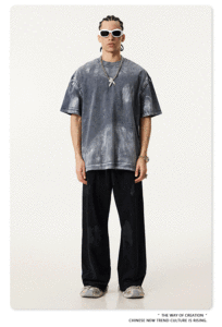 เสื้อยืดคอกลมแขนสั้นลายมัดย้อมสีแดงสไตล์วินเทจสำหรับผู้ชาย ผ้าฝ้ายเจอร์ซีย์ทรงปกติ สวมใส่สบาย - Product Image 5