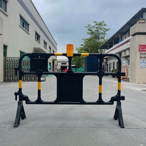 Nuevas Luces de Advertencia LED Solares para Barricadas, Material PC, Luces Intermitentes de Seguridad para Obras Viales y Obstáculos de Tráfico - Product Image 2