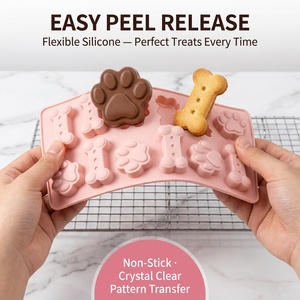 Moule à <span class=keywords><strong>chocolat</strong></span> réutilisable en silicone fait main, écologique, 12 cavités, <span class=keywords><strong>le</strong></span> plus vendu, MOQ 3000 pièces, personnalisable, 2026, antiadhésif, pour friandises pour chiens - Product Image 2