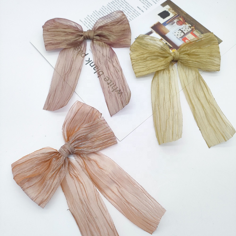 Wholesale Luxury Solid Chiffon Butterfly Bow Adhesive Tape Gift Bag Boxes Packaging Gift Wrapping Exquisite Christmas Fashion