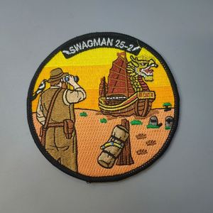Patchs en tissu chenille 3D brodés sur mesure, écologiques, à thermocoller, avec logo personnalisé pour chapeaux et vêtements - Product Image 1
