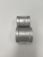 Raccord de tuyauterie en acier galvanisé électrique fileté malléable 1 1/2 pouce 48,3 mm