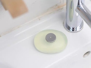 Distributeur de <span class=keywords><strong>savon</strong></span> en <span class=keywords><strong>bois</strong></span> d'érable salle de bain cuisine 2 ensembles <span class=keywords><strong>porte</strong></span>-<span class=keywords><strong>savon</strong></span> magnétique en barre sèche à l'air pour douche présentoir à <span class=keywords><strong>savon</strong></span> mural - Product Image 5