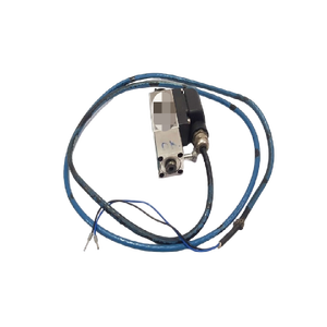 جهاز تحكم برمجي PLC من نوع Sila MBS 5153، جهاز إرسال الضغط 060N1234 - Product Image 1