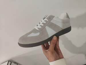 รองเท้าโลฟเฟอร์ส้นเตี้ยแบบแบนยืดหยุ่นสบายหนังวัวผูกเชือกสไตล์ใหม่ทันสมัยและอเนกประสงค์ - Product Image 3