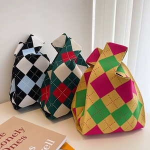 กระเป๋าถักไหมพรมลายตารางสีสันตัดกัน รุ่นใหม่ สไตล์เกาหลี แฟชั่นกระเป๋าถักไหมพรมสีสันตัดกัน - Product Image 1