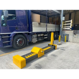 Bloqueador de Ruedas Manual TM.LOCK - Dispositivo de Restricción de Vehículos de Acero Pintado para Seguridad en la Carga - Product Image 3