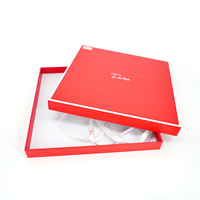 Caja Rígida de Regalo para Damas de Honor, Personalizada y de Lujo, con Tapa Roja y Dorada, para Recuerdos de Boda Elegantes