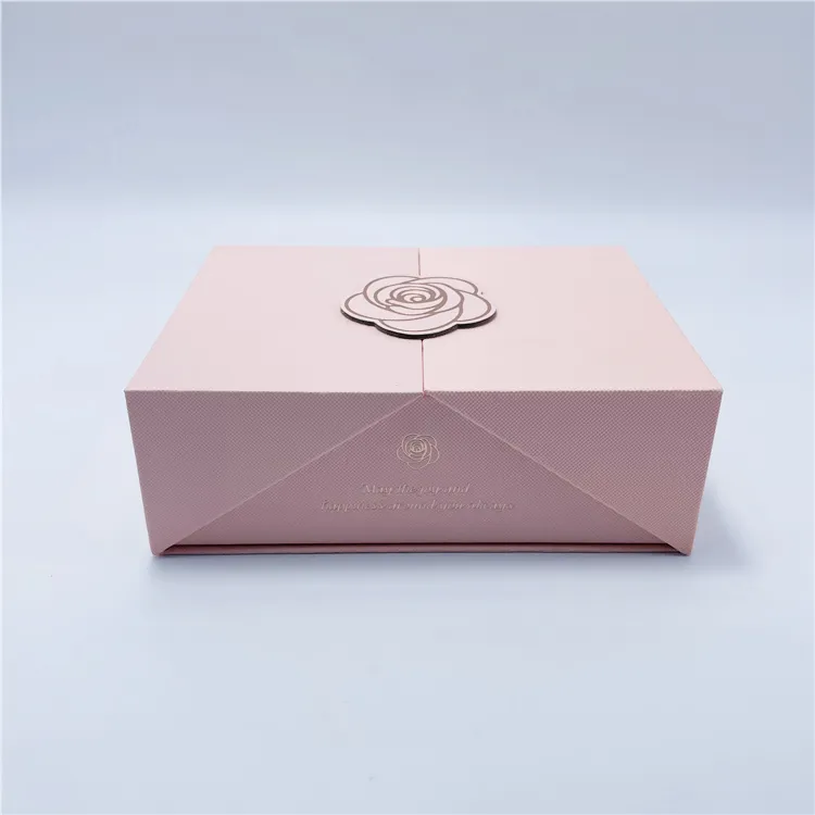 Luxury Magnet Box Package For Perfume Candle Packaging Boxes Elegant Gift Box For Candles Girls Gift Set Recyclable