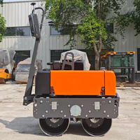 550kg 600kg Mini rouleau de route en asphalte Moteur à essence diesel Rouler sur un petit compacteur de route Prix d'usine