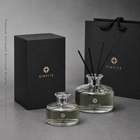 Bouteille diffuseur en verre vide plate et large avec logo personnalisé, 206 ml, 350 ml, récipient d'aromathérapie, personnalisation des couleurs disponible